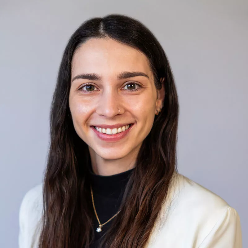 LilianaPereira_Headshot