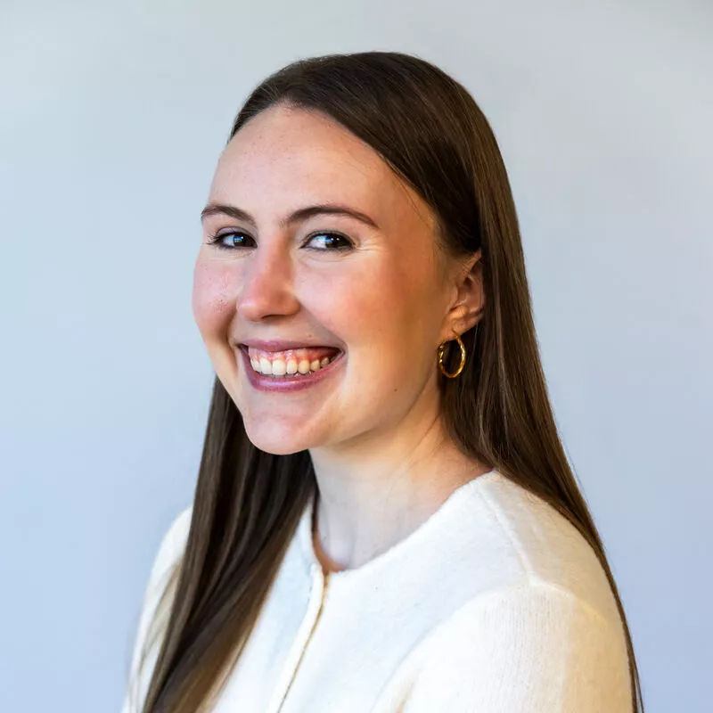 Sophia Hufford Headshot