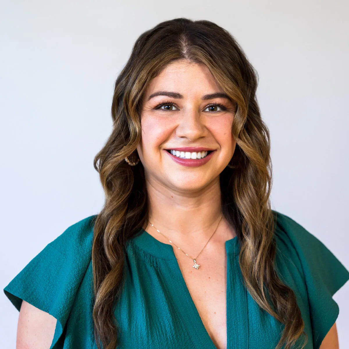 Jessica Salim Headshot