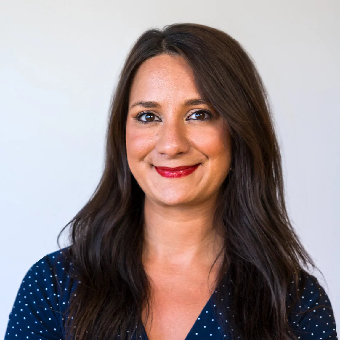 Katelyn Hershewe Headshot